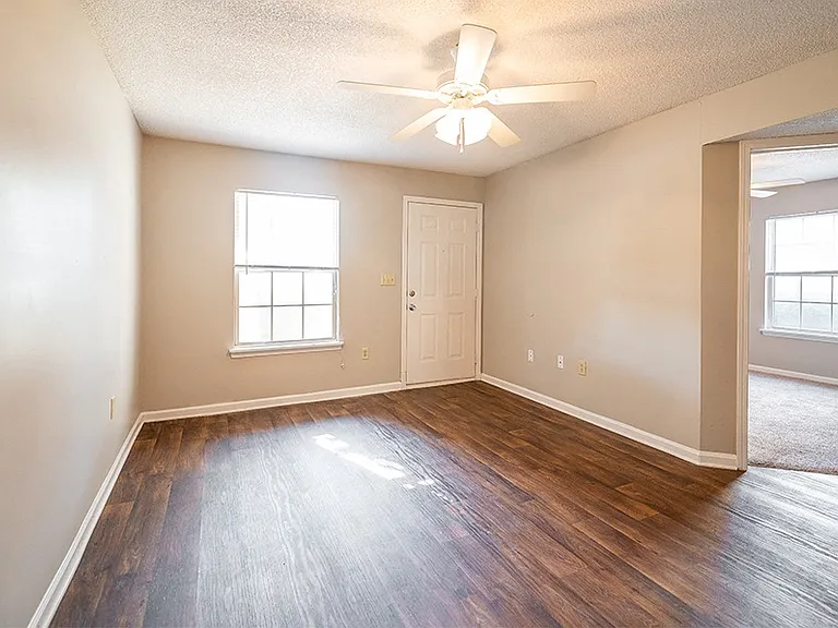 Station 153 Apartment Homes — Photo 5