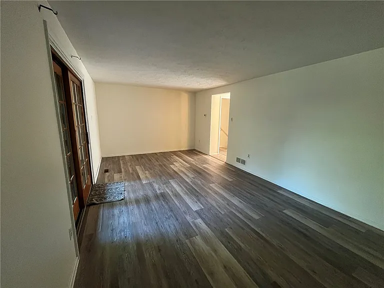 456 Hunting Creek Rd — Photo 5