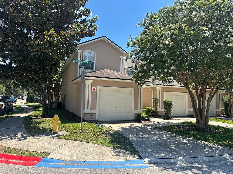 755 Middle Branch Way — Photo 1