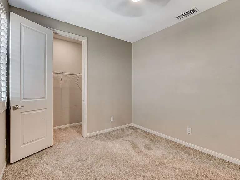 4124 Elegant Chateau St — Photo 43