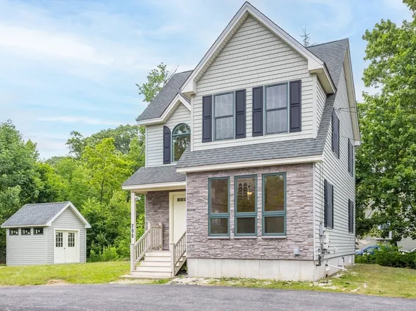 208 Lawrence St, Gardner, MA 01440