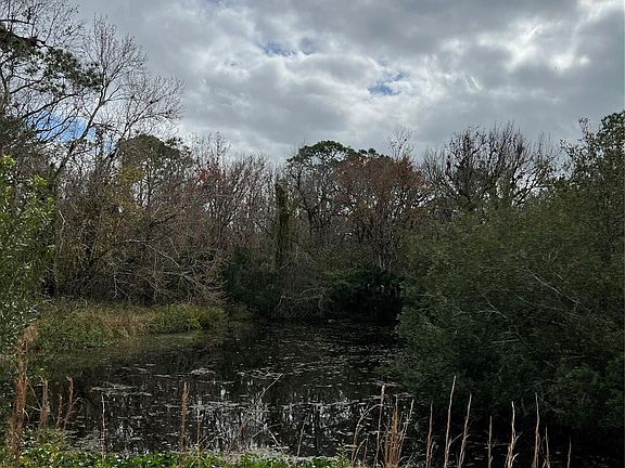 4th image of 641 Sheppard Road