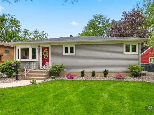 16806 Forest View Dr, Tinley Park, IL 60477