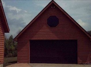 9337 Graytrax Rd, Grand Blanc, MI 48439