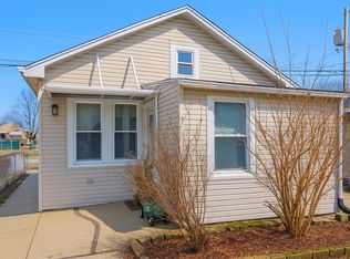 4941 N McVicker Ave, Chicago, IL 60630