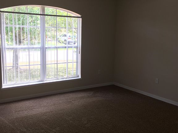 3rd image of 5541 Sycamore Canyon Dr