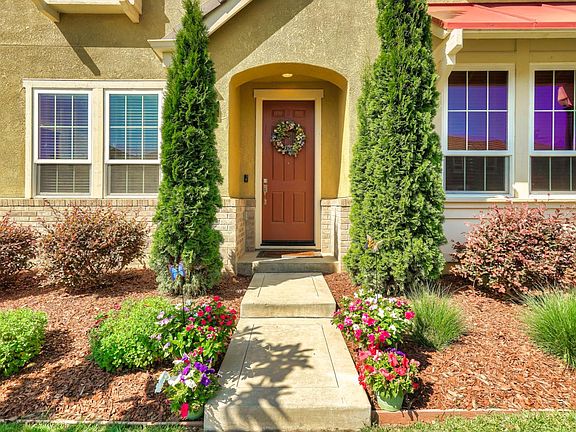 5th image of 5857 Casita Way