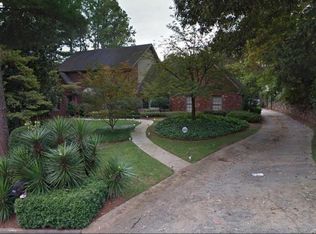 370 Lighthouse Point NW, Sandy Springs, GA 30328