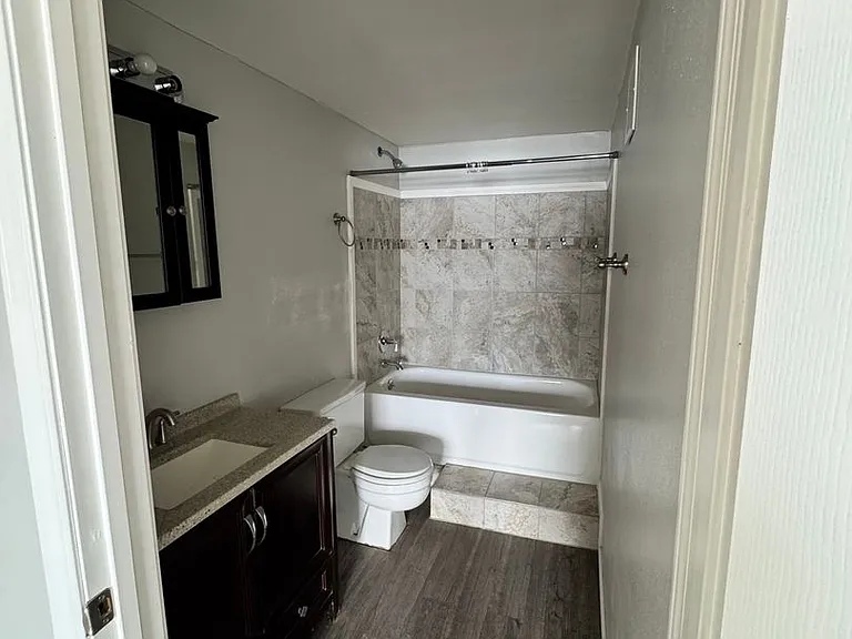 848 Riverview Ter #104 — Photo 7