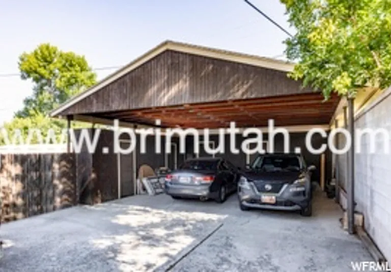 1877 E Osage Orange Ave #2 — Photo 8