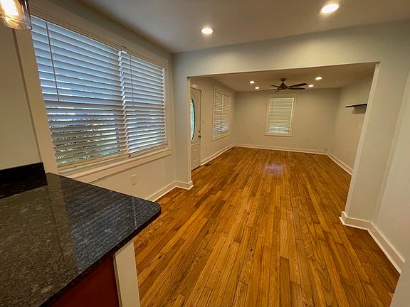 4th image of 4604 Meadow Ct