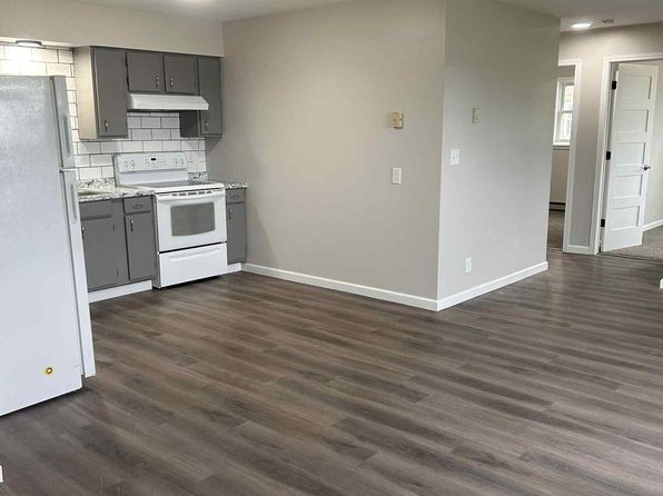 114 Lake Ave S APT 12