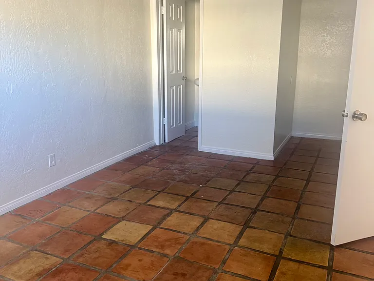 350 W Chino Canyon Rd #11 — Photo 9