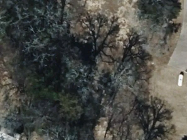 115 Pueblo Dr, Lake Kiowa, TX 76240