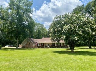 1094 Pine Cone Ln, Summit, MS 39666