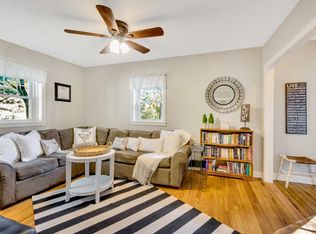 86 Maple St, Holliston, MA 01746