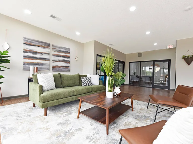 Leasing Office