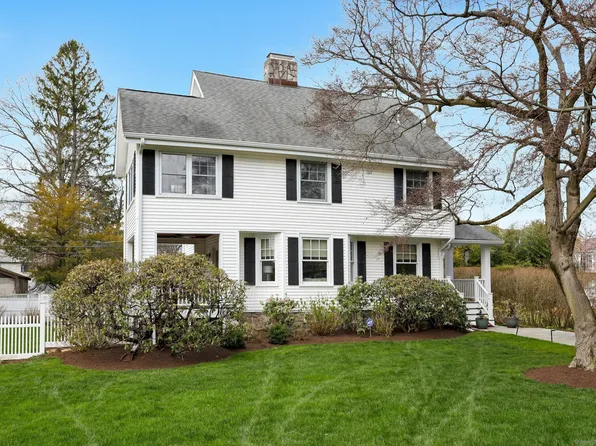 171 Stamford Avenue, Stamford, CT 06902