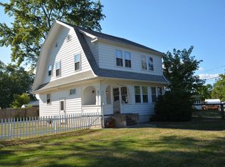 118 Curran Rd, Cumberland, RI 02864