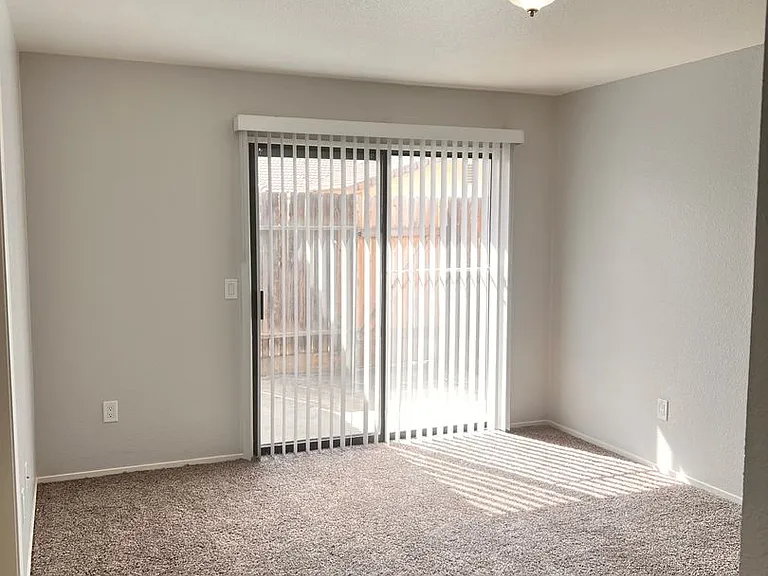 8600 Lyn River Ct — Photo 11
