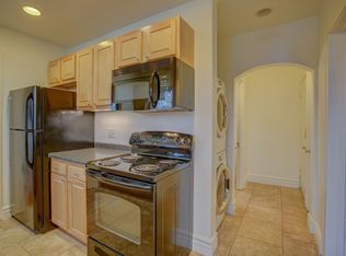 416 Chamberlain Ave #12, Madison, WI 53726