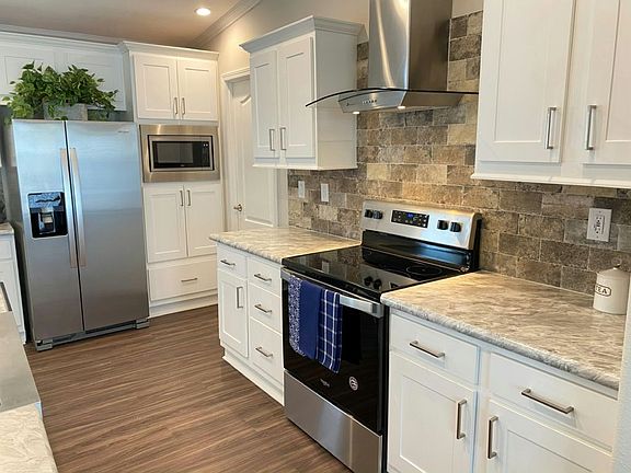 4th image of 4604 Lake Crystal Blvd #K2twxv