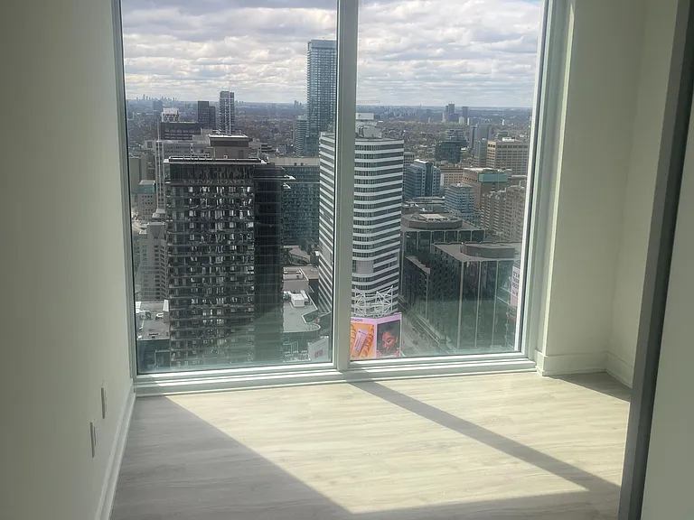252 Church St #5015 — Photo 2