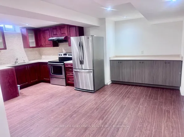 83 Berwick Cres, Richmond Hill, ON L4C 0B7