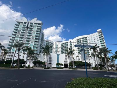 7900 Harbor Island Dr APT 521, North Bay Village, FL, 33141