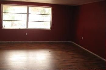 5th image of 3314 Finch Dr