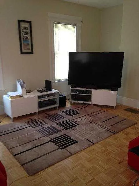 4 bed, 2.5 bath, $4,000 — Photo 3