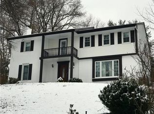 1809 Taper Dr, Pittsburgh, PA
