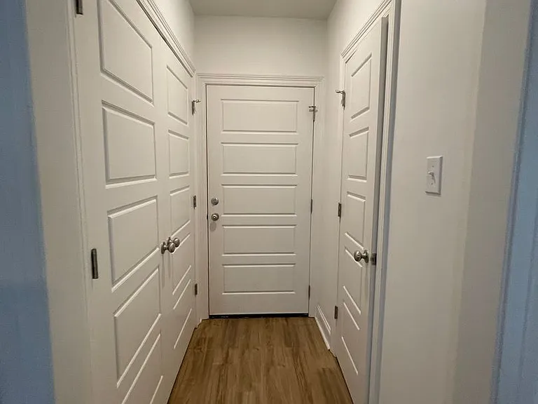 8112 Village Lake Ave — Photo 20
