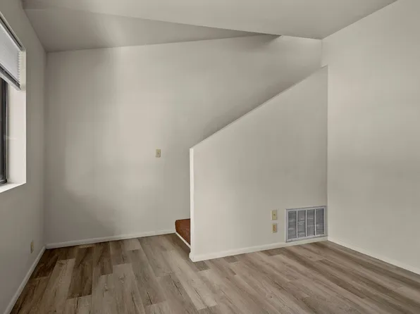 30 Calle Contenta, 30 E Calle Contenta Unit 1, Flagstaff, AZ 86001