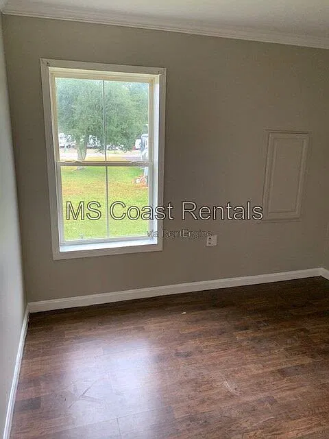 1 bed, 1.0 bath, 380 sqft, $899 — Photo 3