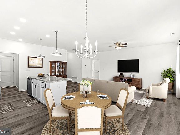 4th image of 118 Leander Dr