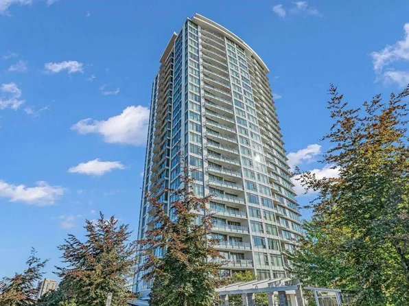 6688 Arcola St #2205, Burnaby, BC V5E 0B3