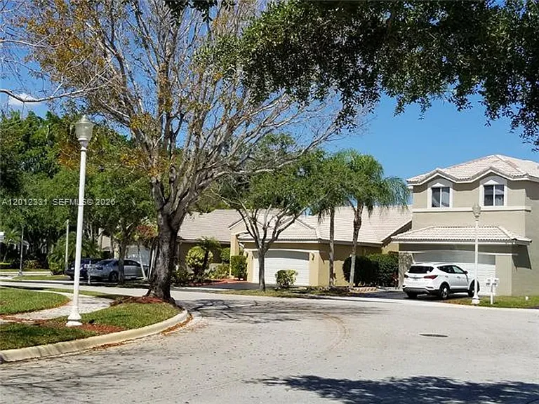 1527 Palermo Dr — Photo 5