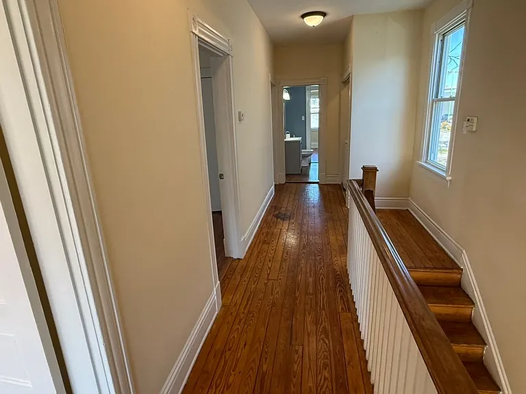 1729 Porter St — Photo 18