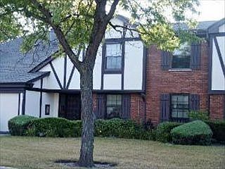 5th image of 325 Oak Meadow Ct APT B2