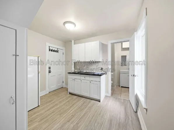 195 Albert St #3, Oshawa, ON L1H 4R4