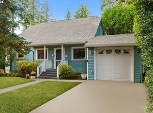 840 8th St, Lake Oswego, OR 97034
