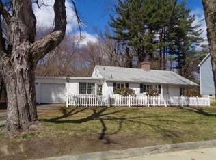 42 Crest Ave, Longmeadow, MA 01106