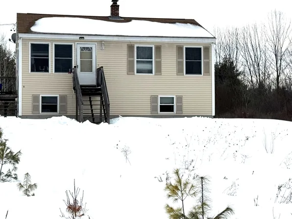 5 Tracey Lane, Cornish, ME 04020