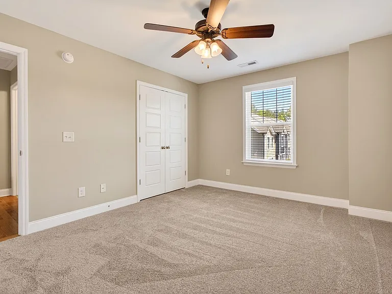 2297 Shady Ln NE — Photo 25
