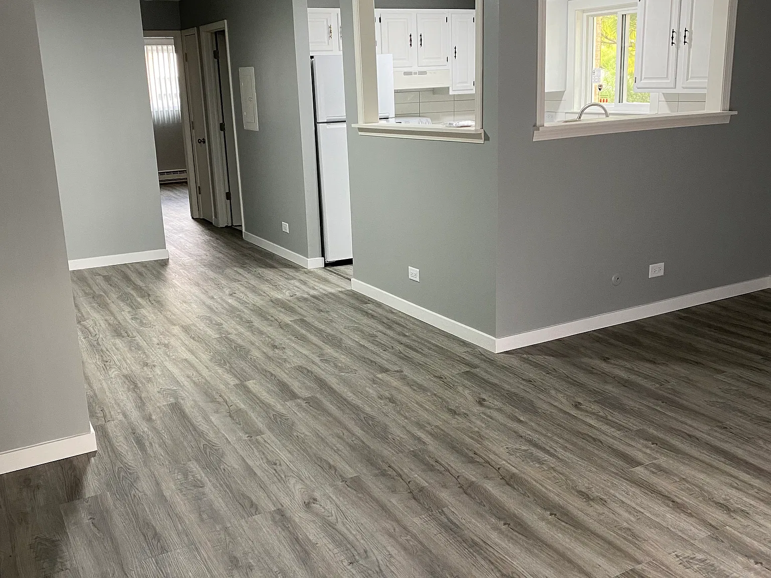 2 bed, 950 sqft, $1,750 — Photo 1