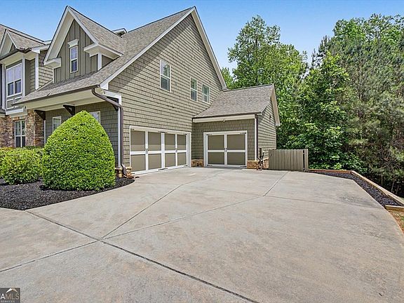 5th image of 2722 Bowmore Ct NW