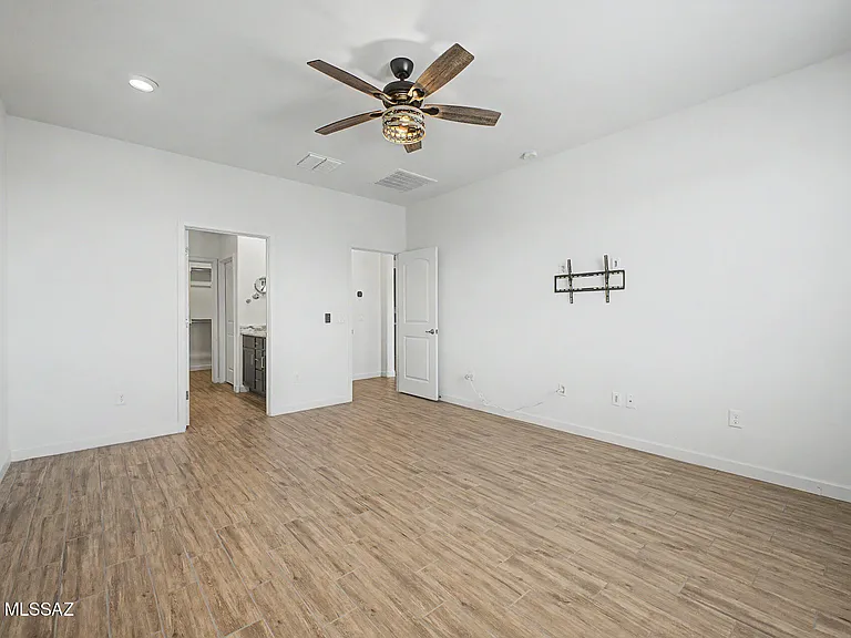 2177 W Desert Topaz Way — Photo 21