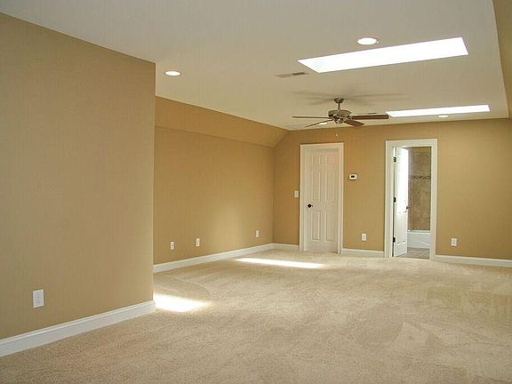 Bedroom Suite Up With Private Bath