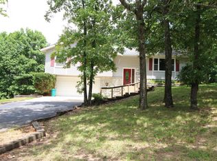 2174 Talking Rocks Rd, Branson West, MO 65737